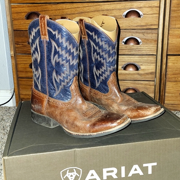 Ariat Tycoon Western Boots Sz 6 - Picture 2 of 8